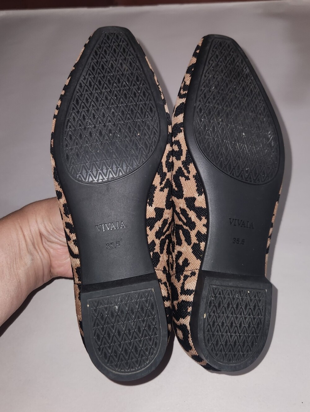 VIVAIA Women's Leopard Print Knit Ballet Flats Sz 35.5 - Picture 6 of 7